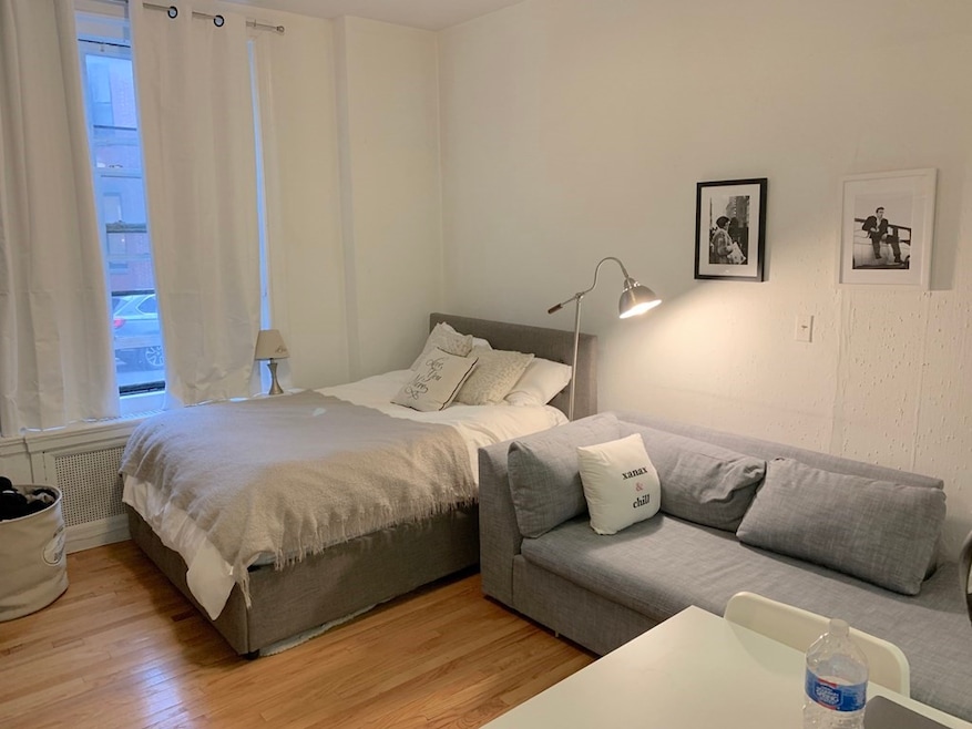 8 Gloucester St unit 1F, Boston, MA 02115 - photo 1