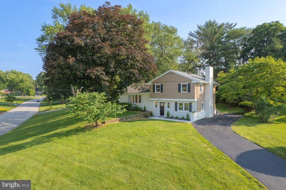 Under Contract $664,900 • Co-Listing Agent