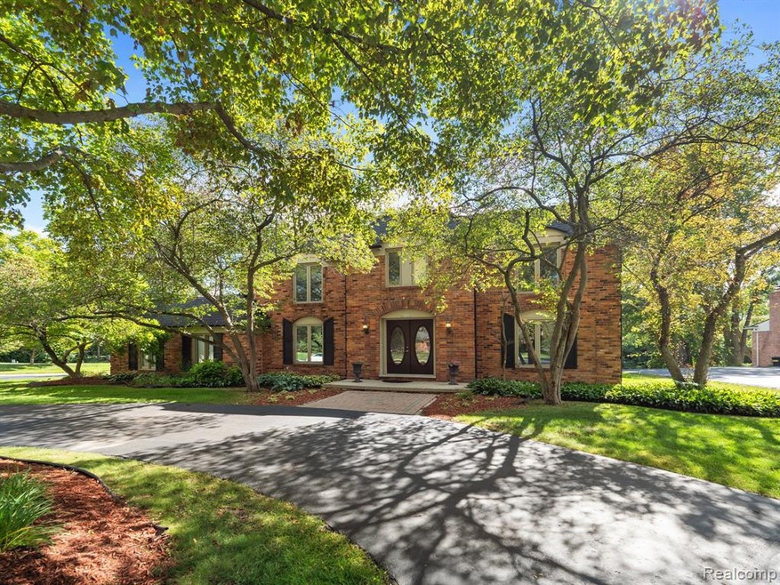 6000 Hickory Tree Trail, Bloomfield , MichiganAugu