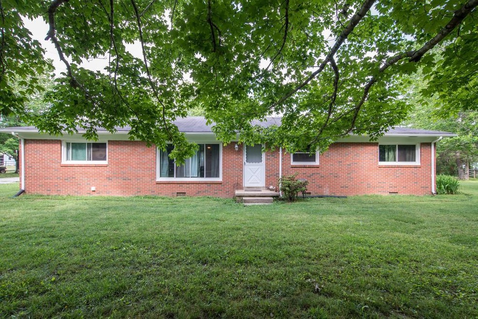 2462 Anes Station Rd, Lewisburg, TN 37091 - photo 1