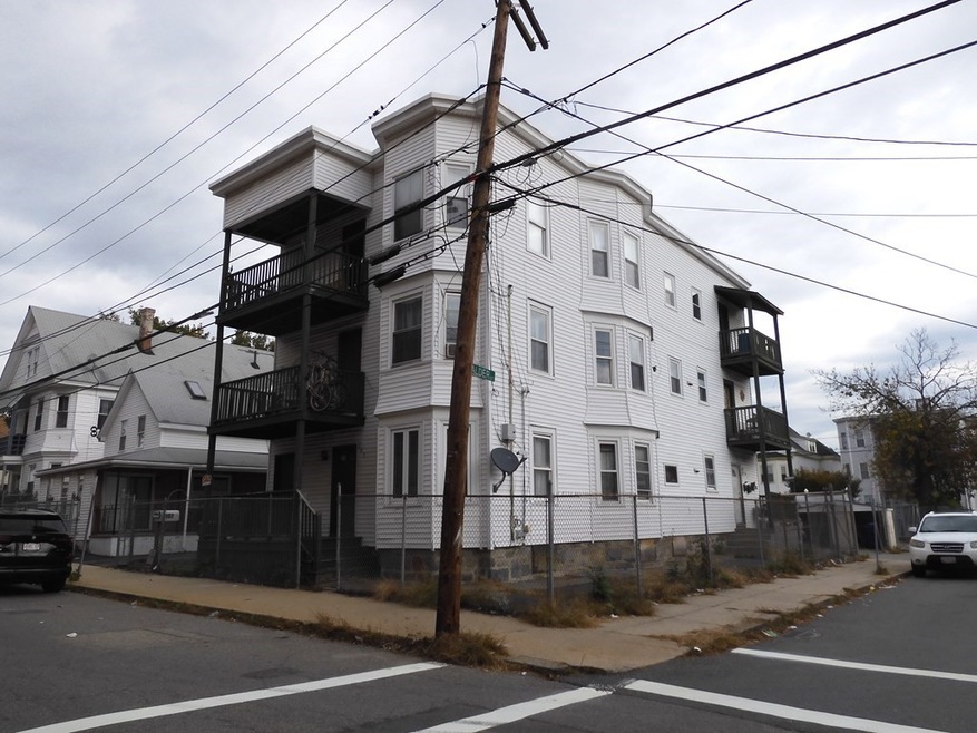 103 Spruce St unit 105, Lawrence, MA 01841 - photo 1