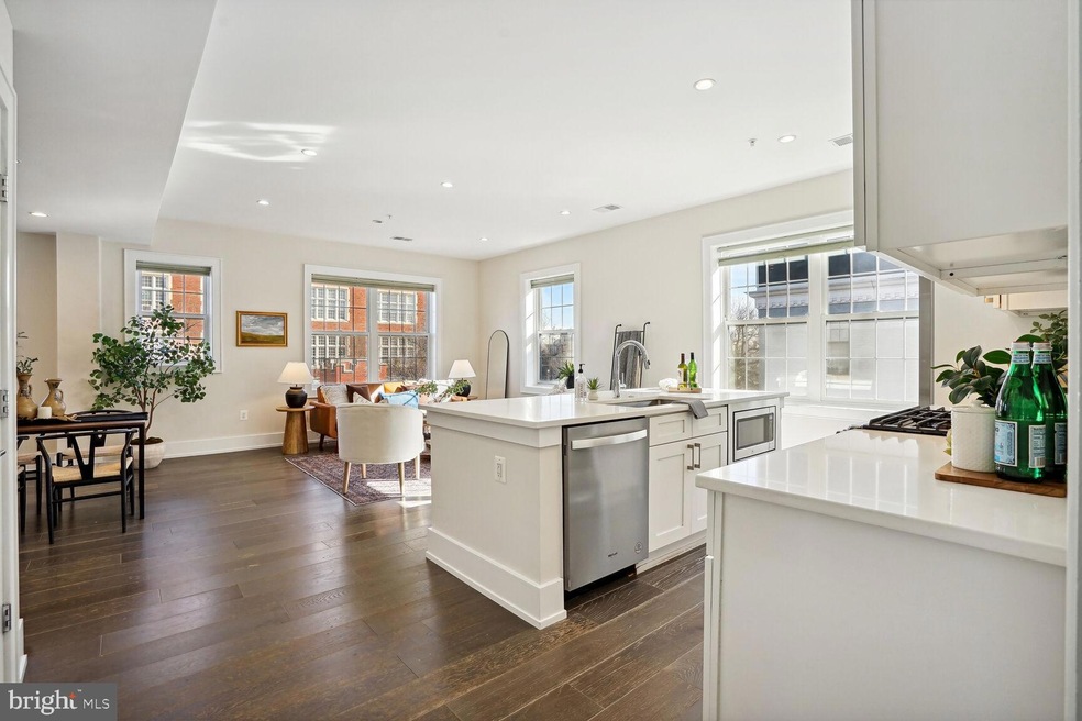 16 17th St NE unit 211, Washington, DC 20002 - photo 1