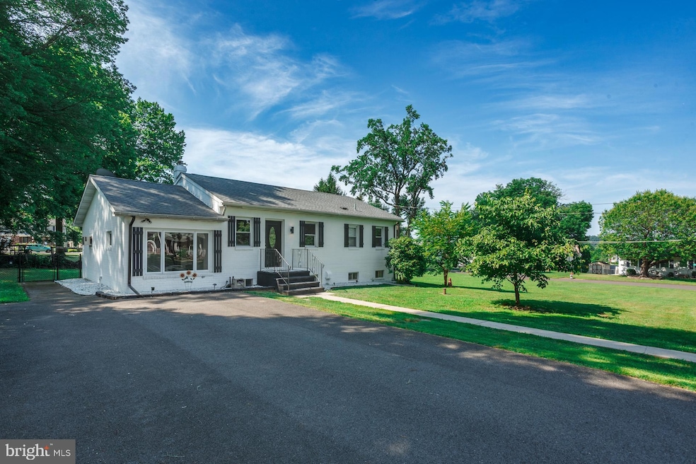 Sold $425,000 • Co-Listing Agent