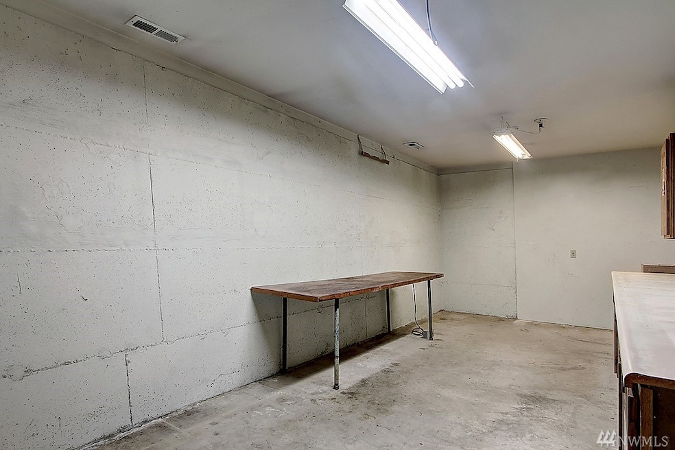 1017 215th St SE, Bothell, WA 98021 - photo 1