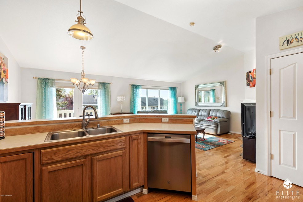 10443RidgeParkDr(10of24)
