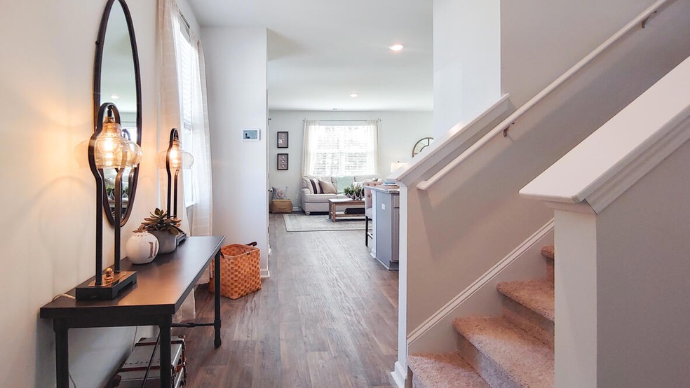 525 Sybilwood Ln, Summerville, SC 29486 - photo 1