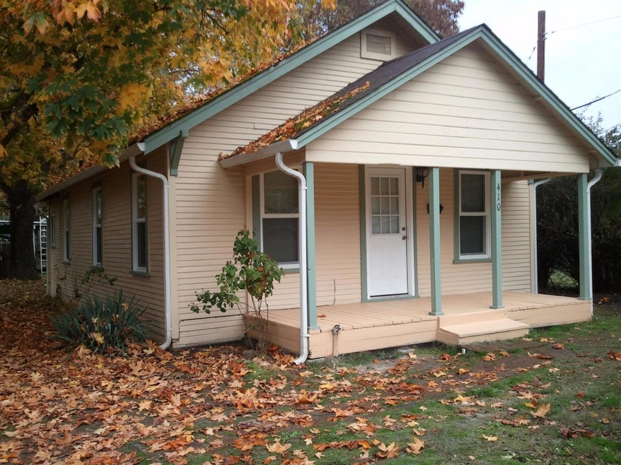 410 SW Judson St, Grants Pass, OR 97526 - photo 1