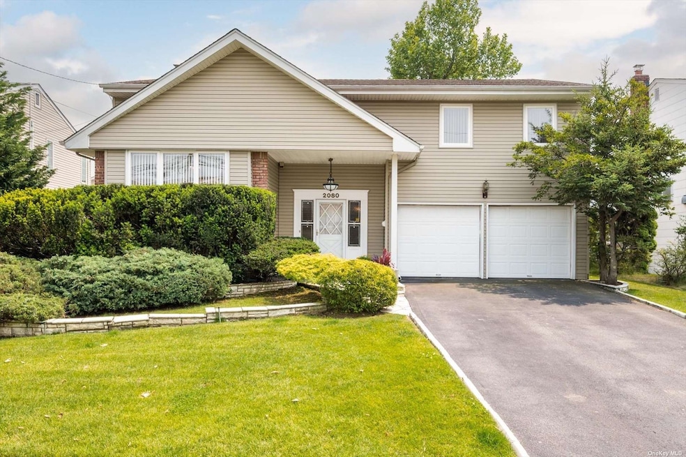 2080 Ellen Dr, Merrick, NY 11566 - photo 1