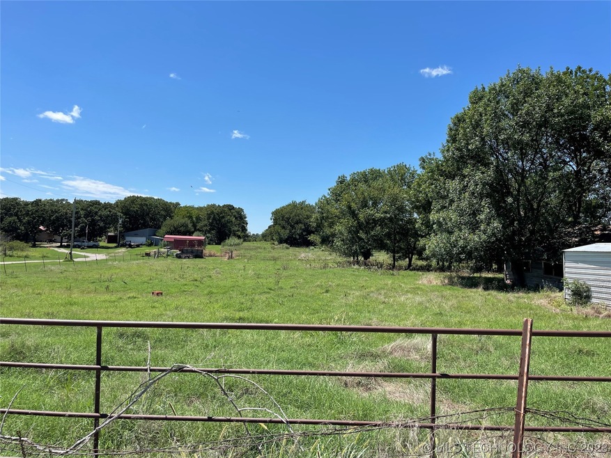 8015 N 145 Rd, Beggs, OK 74421 - photo 1
