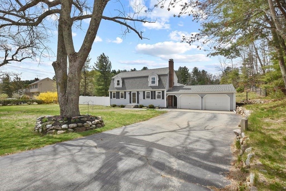 3 Old Elmdale Rd, Uxbridge, MA 01569 - photo 1