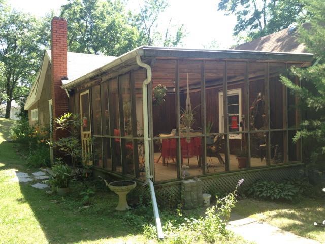 107 Benton St Wathena KS 094