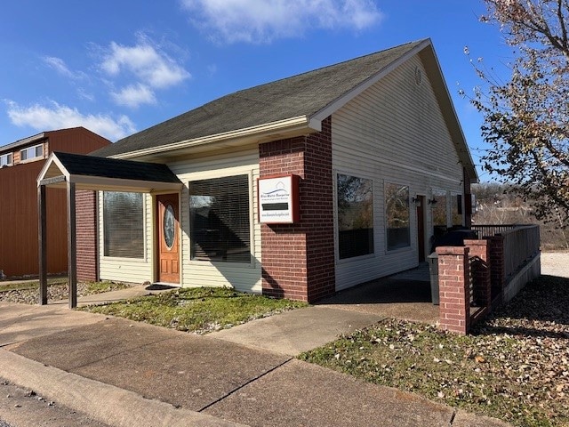 1 Blue Water Cir, Eureka Springs, AR 72631 - photo 1