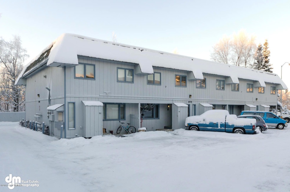3004 W Northern Lights Blvd-large-009-Ex