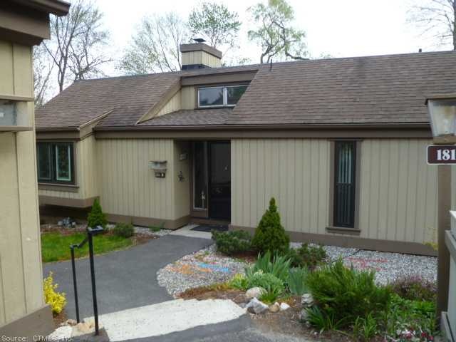 181B Heritage Village, Southbury, CT 06488 - photo 1