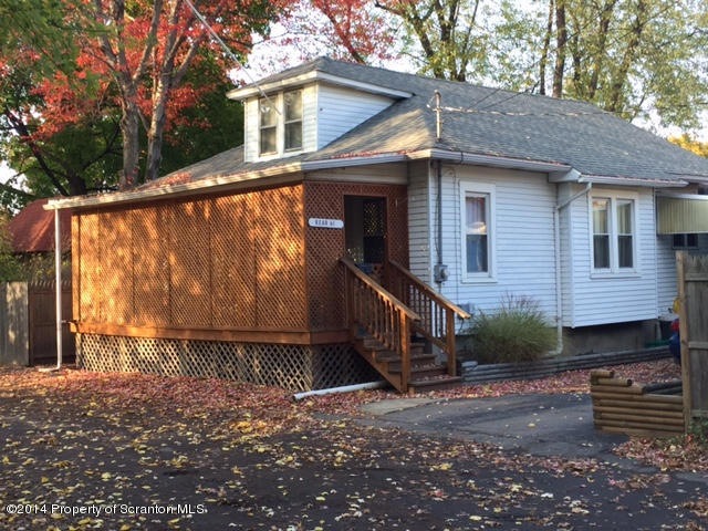 R61 Nafus St, Pittston, PA 18640 - photo 1