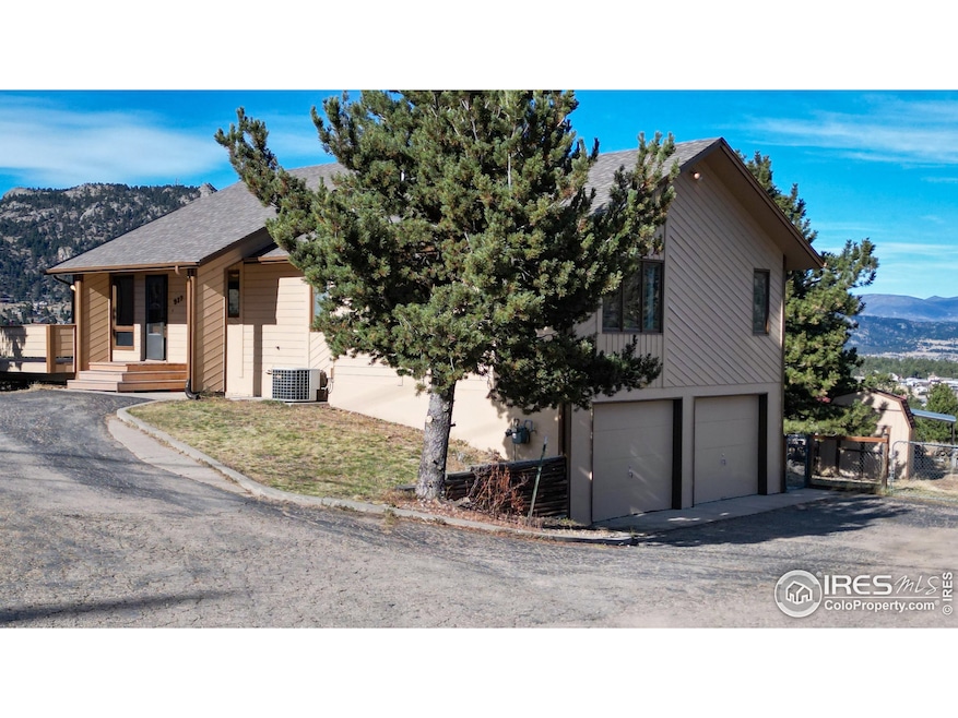 3 bedroom, 3 bath raised ranch offers comfortable main level living within 2,304 square feet. Air conditioning, forced air heat, wood fireplace, 2 car garage, and large Trex deck make it ready for mountain living