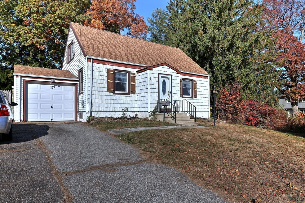 Welcome to 10 Calvert Place!