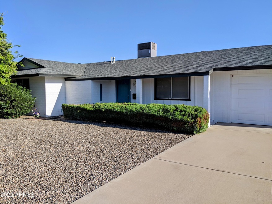 9927 W Pinehurst Dr, Sun City, AZ 85351 - photo 1