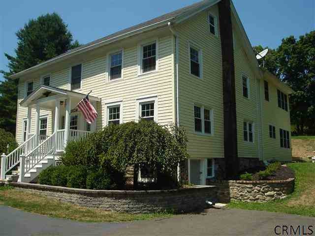 1077 Schodack Landing Rd, Schodack Landing, NY 12156 - photo 1