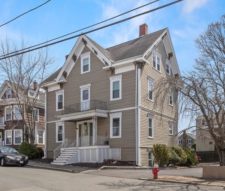 3 Rock Ave unit 1, Swampscott, MA 01907 - photo 1