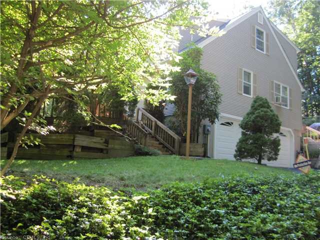 34 Homestead Ave, Derby, CT 06418 - photo 1