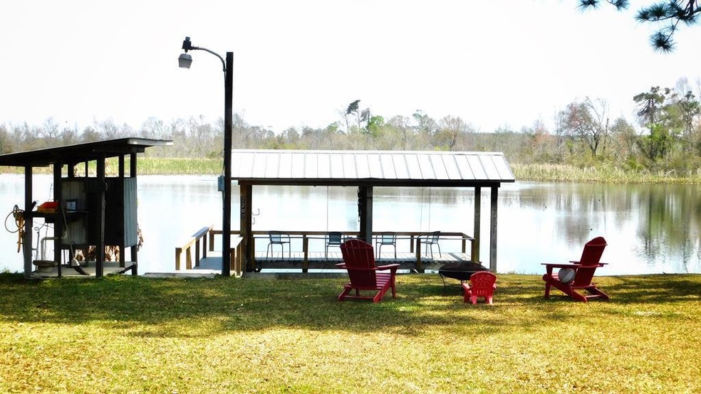 7707 Paradise Dr, Donalsonville, GA 39845 - photo 1