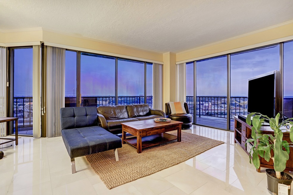 !7th Floor City and Medical Center Views