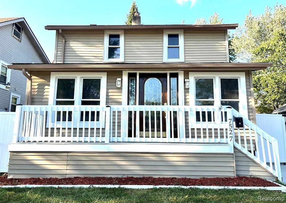 For Sale $199,900 • Co-Listing Agent