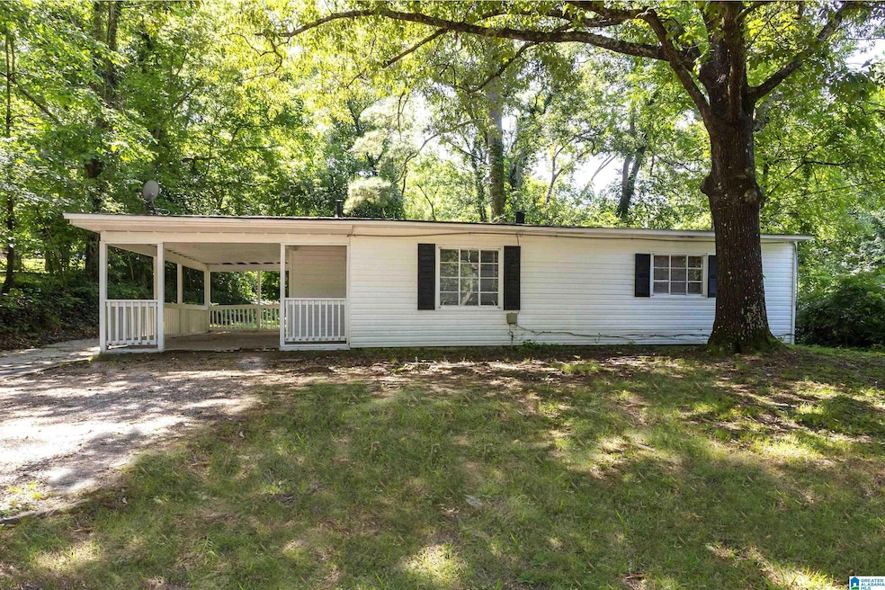 204 Mccormick Ave, Birmingham, AL 35215 - photo 1