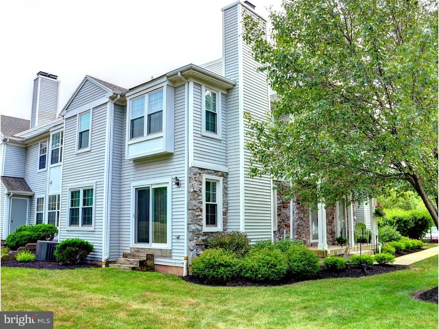 911 Mews Dr, Sellersville, PA 18960 - photo 1