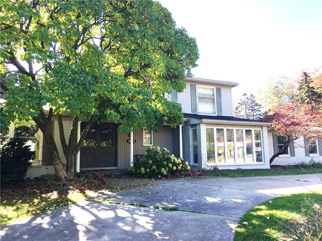 3075 Hartslock Woods Dr, West Bloomfield, MI 48322 - photo 1