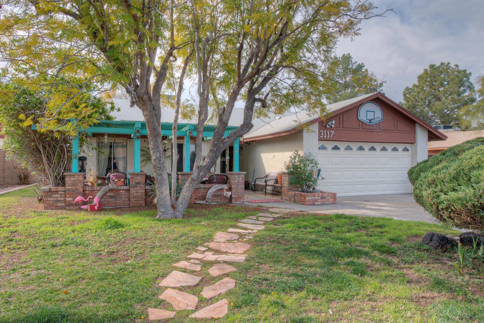 3117 W Ph-001-006-Main Exte-MLS_Size