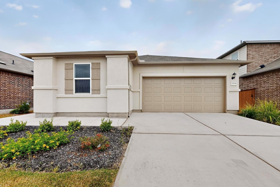 For Rent $2,300/month