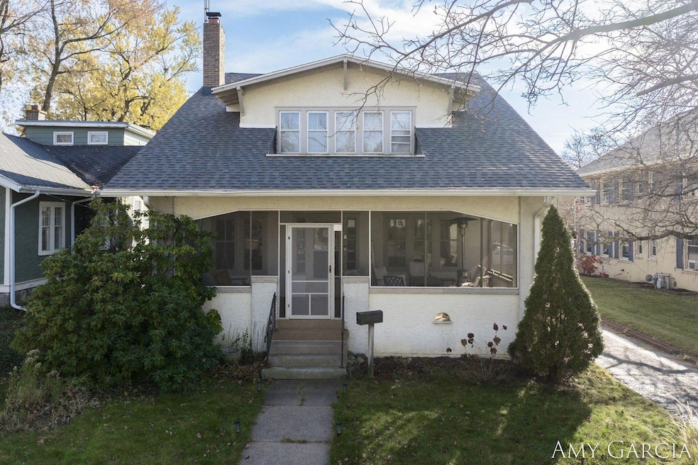 1-web-or-mls-70-sherman-rd