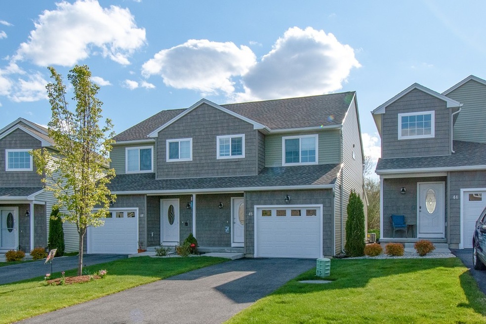 353 Fuller St unit 45, Ludlow, MA 01056 - photo 1