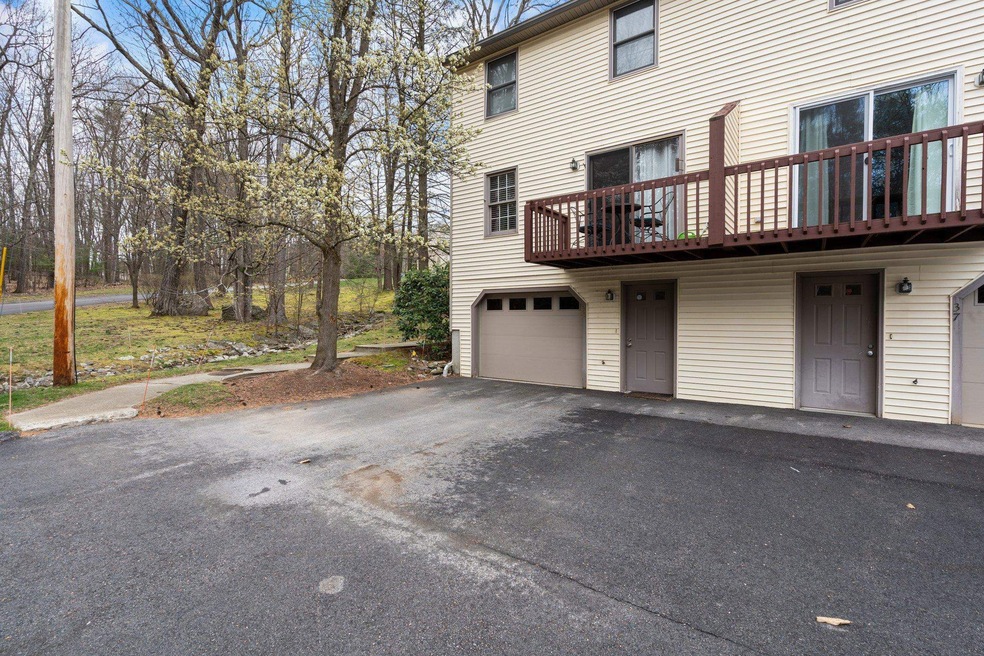 39 Cranleigh Mews unit U314, Nashua, NH 03063 - photo 1