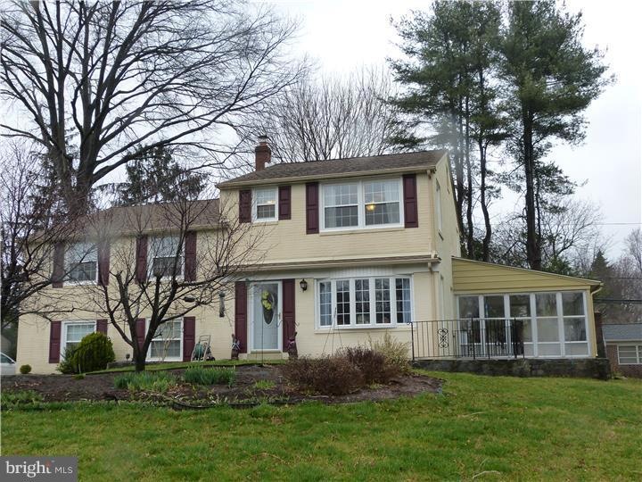 211 Stanford Dr, Wallingford, PA 19086 - photo 1