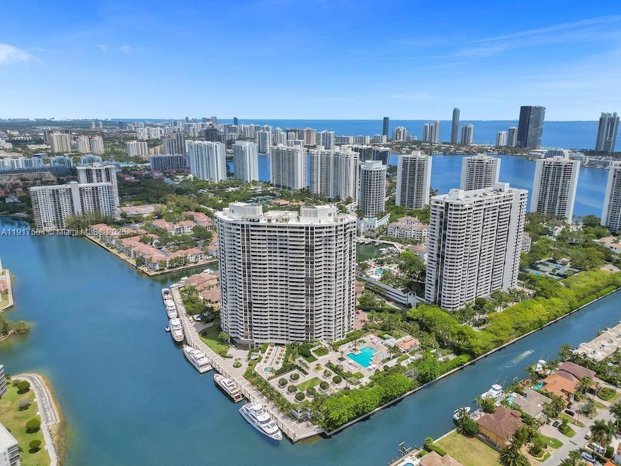 1000 W Island Blvd unit 602, Aventura, FL 33160 - photo 1