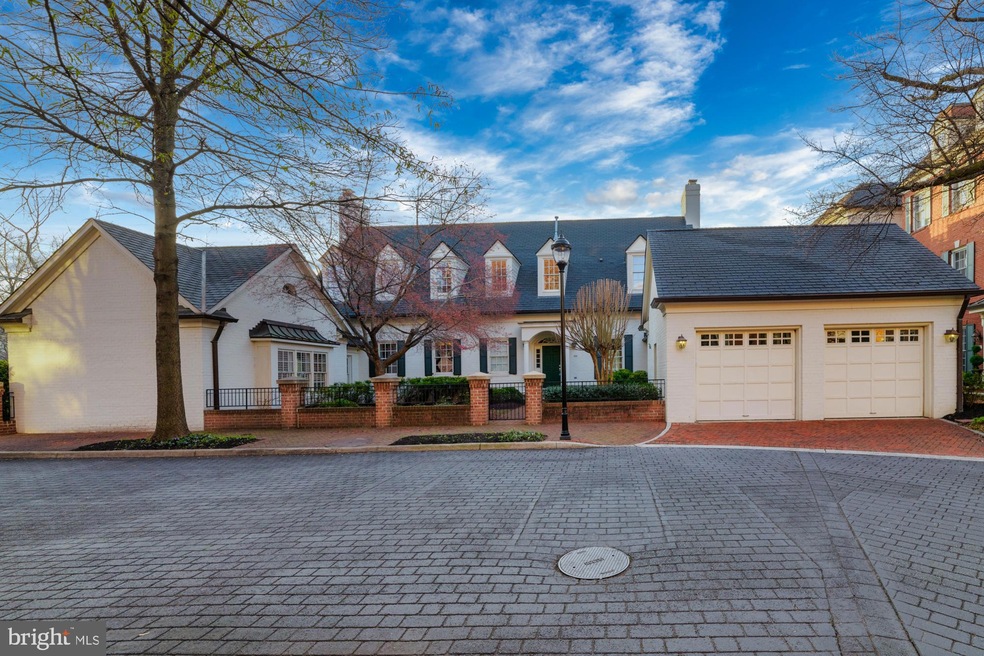 1011 N Washington St, Alexandria, VA 22314 - photo 1