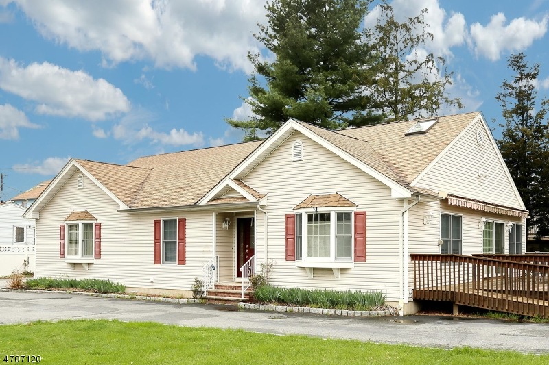 506 Saddle River Rd, Saddle Brook, NJ 07663 - photo 1