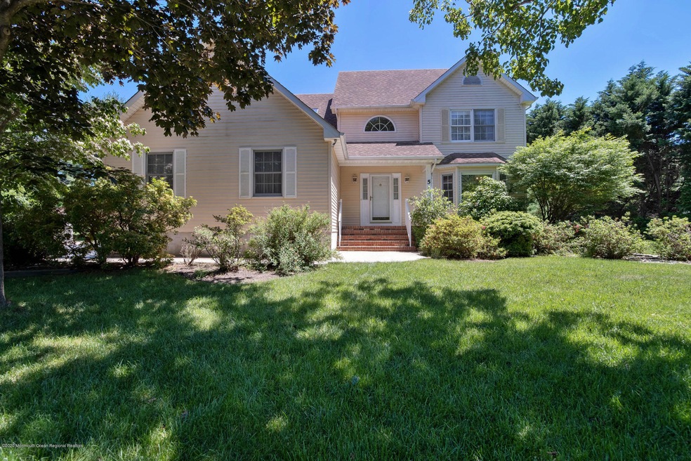 5 Dartmouth Ct, Tinton Falls, NJ 07724 - photo 1