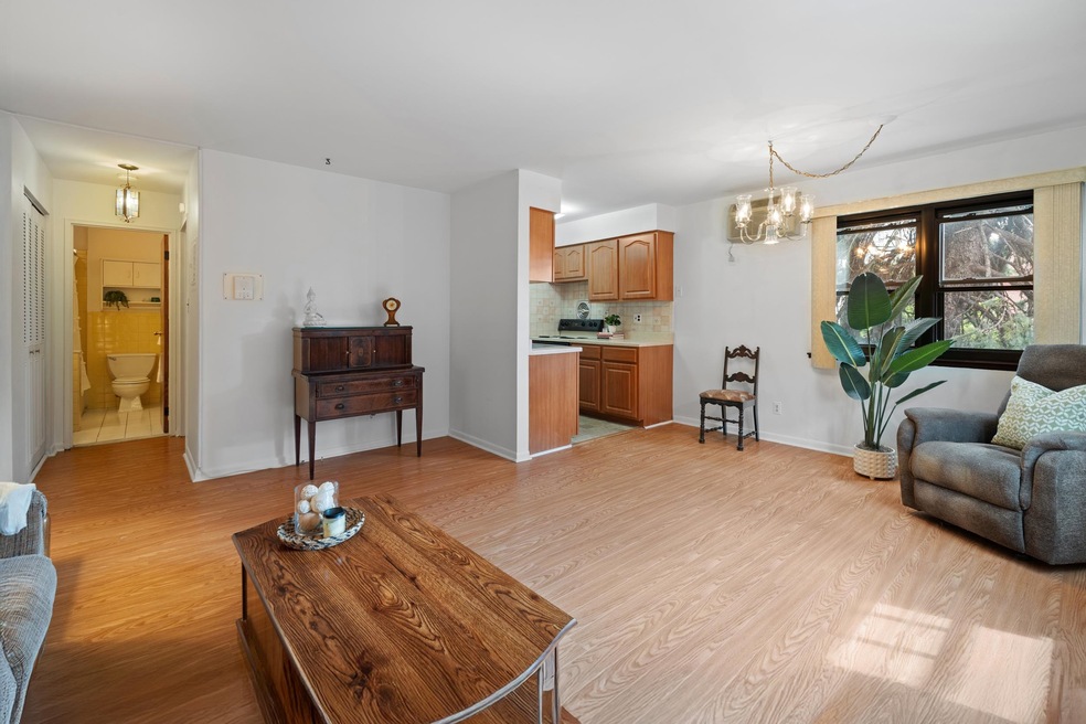 56 68th St unit . 8, Guttenberg, NJ 07093 - photo 1