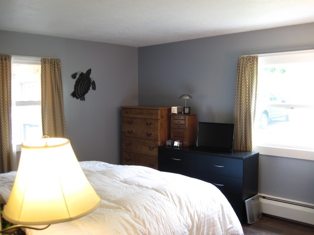 8 Hudson Ave, Hardwick, VT 05843 - photo 1