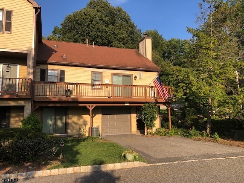 32 Oriole Dr, Hackettstown, NJ 07840 - photo 1