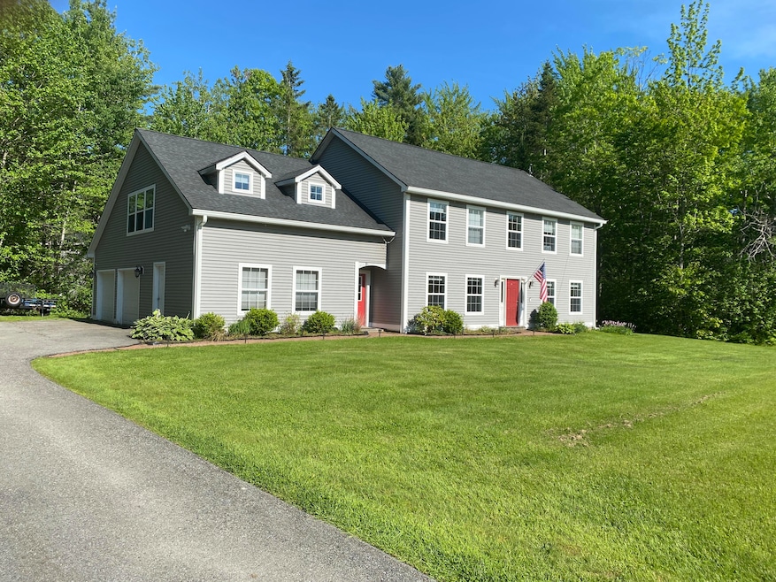 12 Cromwell Dr, Orono, ME 04473 - photo 1