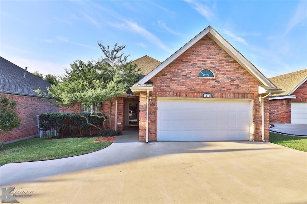 3433 Chimney Rock Rd, Abilene, TX 79606 - photo 1