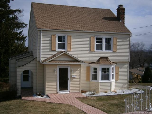 Welcome to 540 Ridge Road!