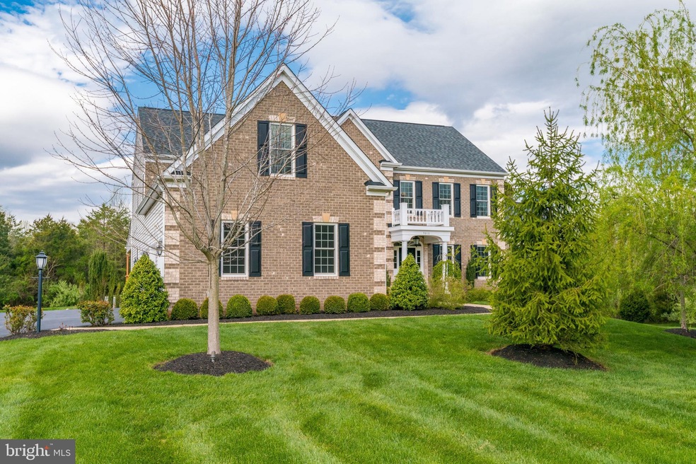 9816 Goldenberry Hill Ln, Manassas, VA 20112 - photo 1