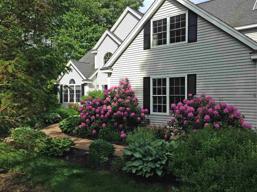 8 Half Penny Ln, Exeter, NH 03833 - photo 1