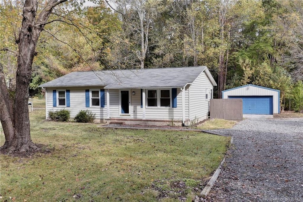 Welcome home to your cozy Ranch in Racefield!